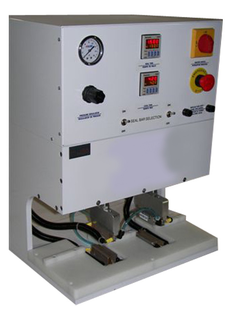 Dual Side Welder with water cooled bars 